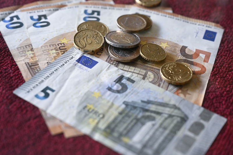 Finland’s Lowest-Income Households Set to Lose Purchasing Power as Consumer Confidence Falls